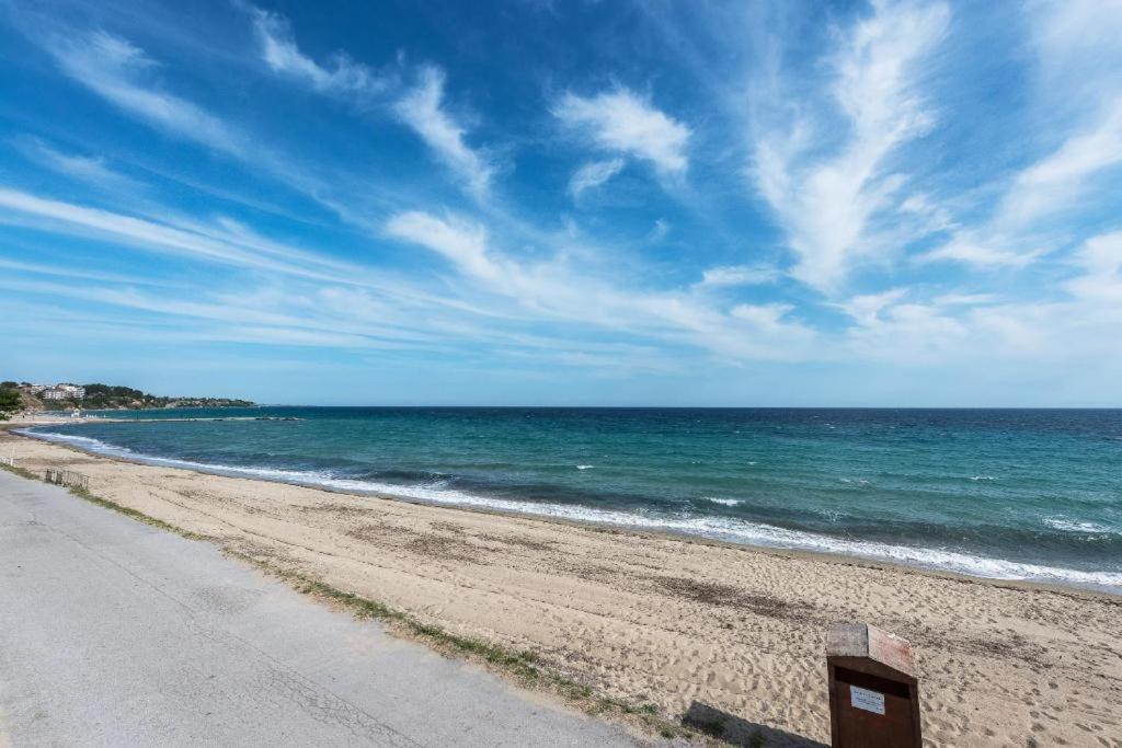 Appartamento Blue Horizon 3 Nea Kallikrateia Esterno foto